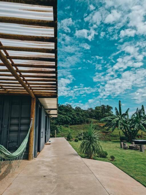 Casa Container Com Spa E Linda Vista Para A Serra Da Mantiqueira Villa Bueno Brandão Eksteriør bilde